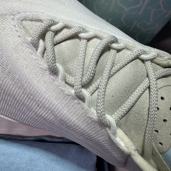 Saysh One White and Blue Sneakers Women’s 8 - Picture 11 of 16